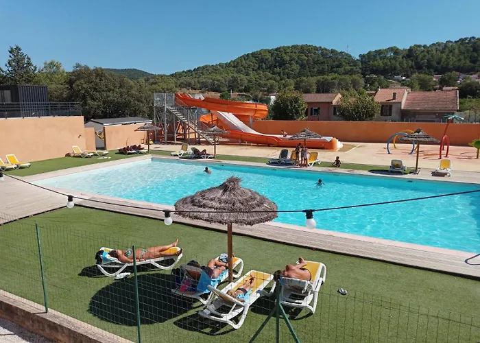 Domaine Des Voiles De Pierrefeu Du Var